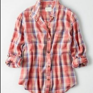 AE plaid button down size Small